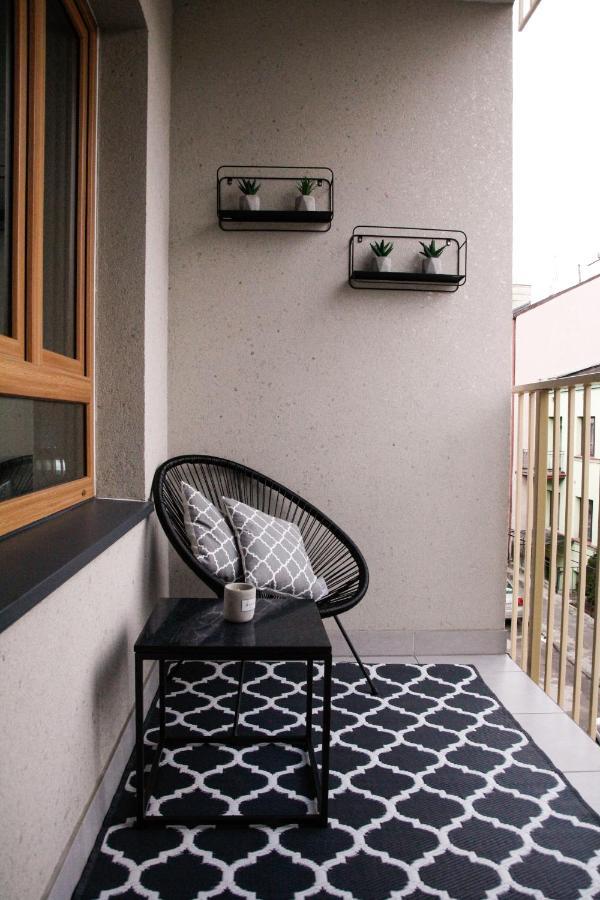 Apartament W Centrum-Garaz Kielce Exterior photo